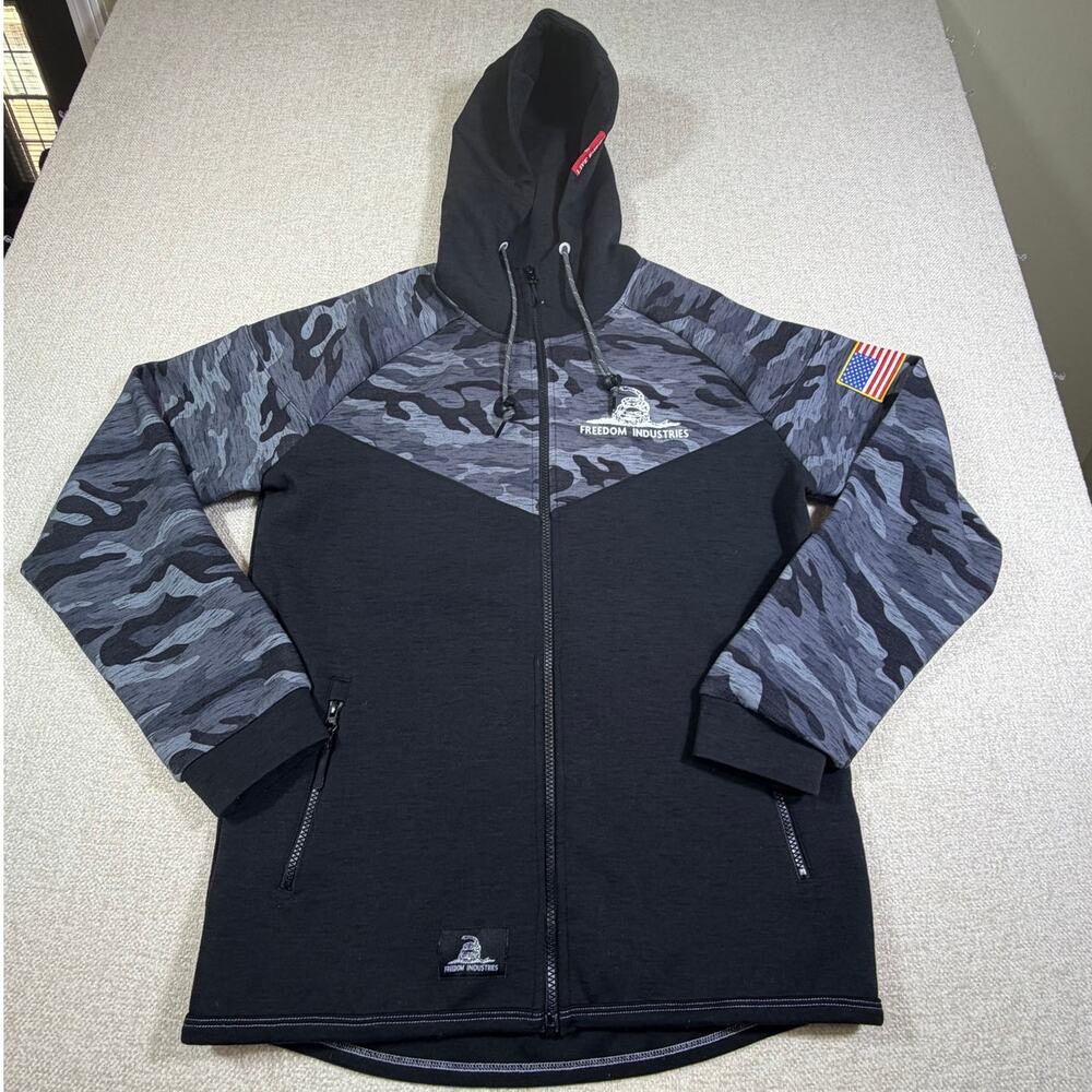 Freedom Industries Men Size xl Black Gray Heavy Camo Zip Front LNg Sleeve Hoodie